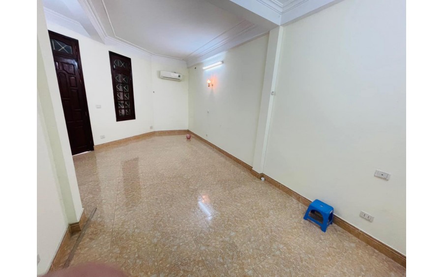 CHO THUÊ MBKD NGÕ Ô TÔ TAM TRINH, HÀNG ĂN, CÀ PHÊ, TT ĐÀO TẠO, 4 TẦNG, 80M2, 18 TRIỆU.